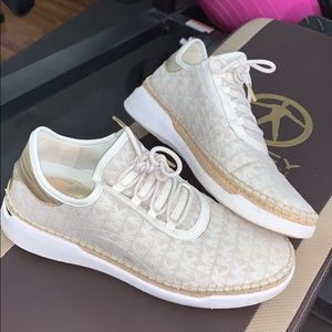 Michael Kors fashion sneaker